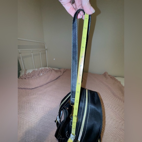 Stone Mountain five Way Backpack with Gold Accents. Adjustable straps. NWT - Picture 11 of 12